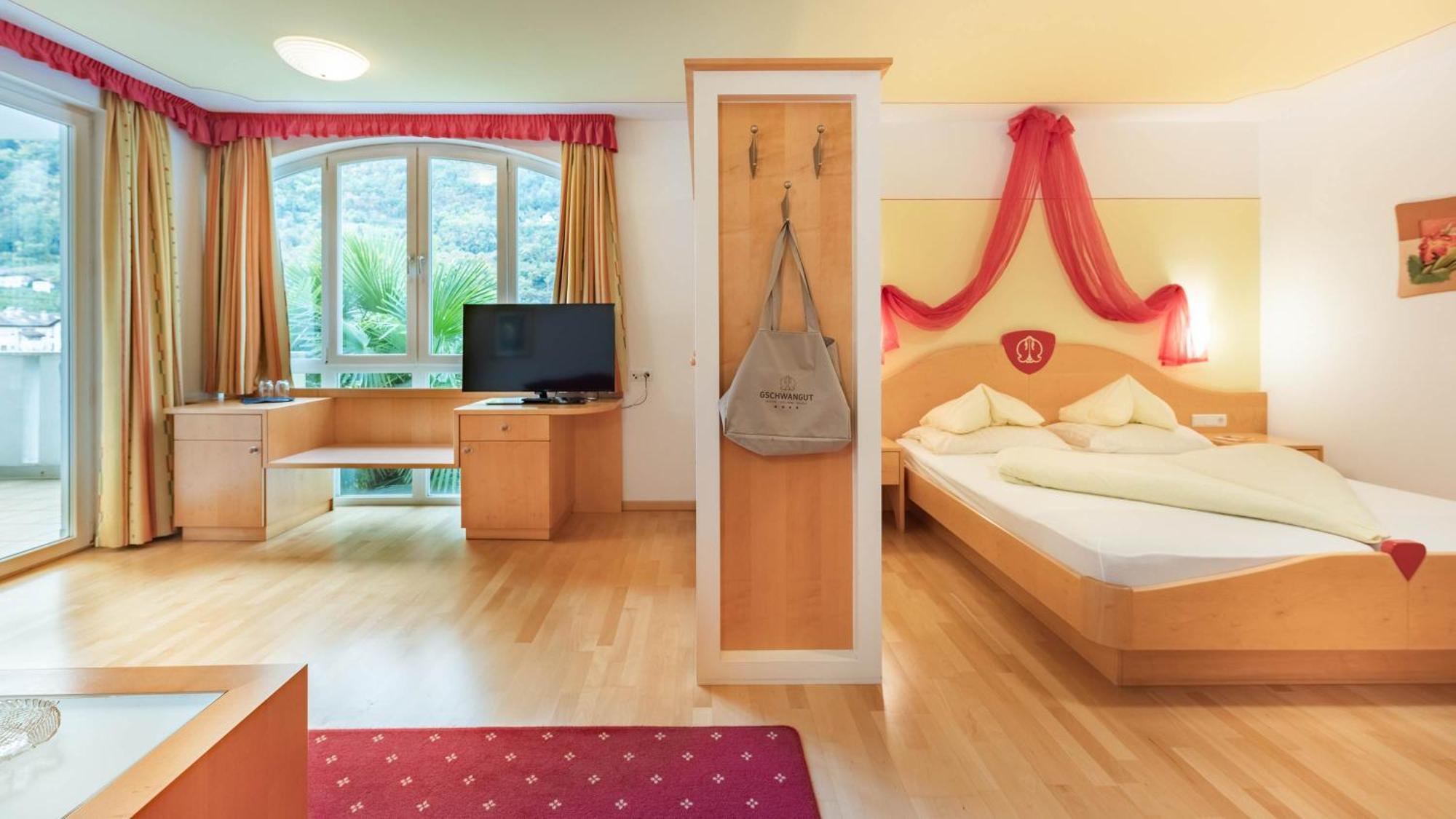 Hotel Gschwangut Lana Ngoại thất bức ảnh