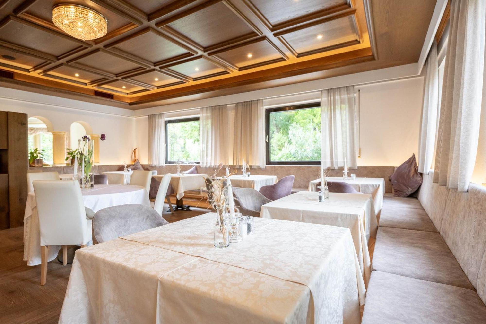Hotel Gschwangut Lana Ngoại thất bức ảnh