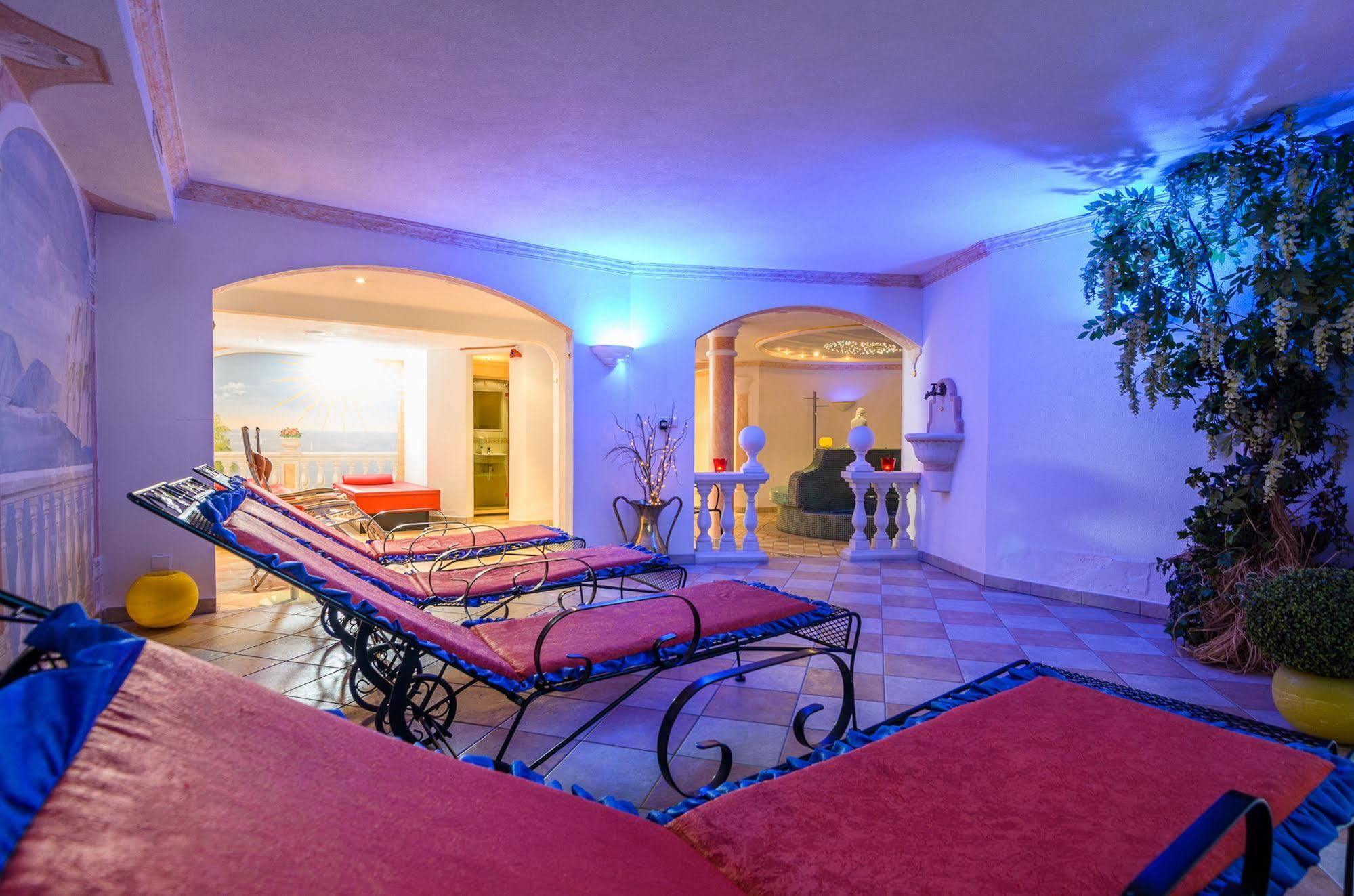 Hotel Gschwangut Lana Ngoại thất bức ảnh